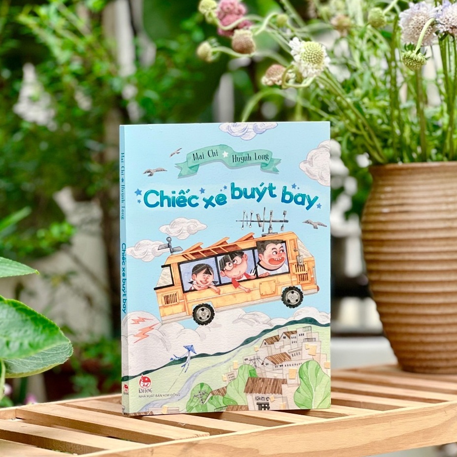 Bìa sách các tác giả đạt Giải thưởng Lý luận phê bình và văn học thiếu nhi